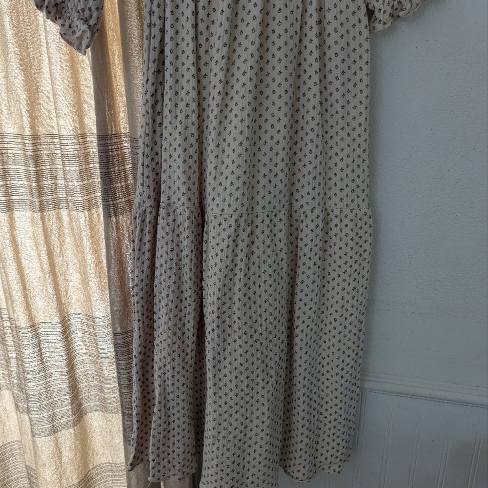 Neuflora Ivory Floral Midi Dress - Picture 3 of 6